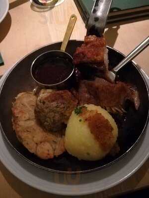 Wirtshaus Zur Brez´n