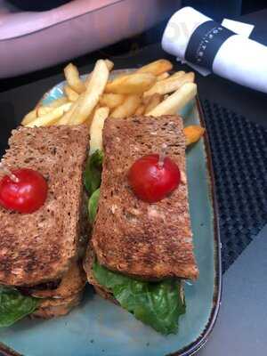 Isarbar Sofitel Munich Bayerpost