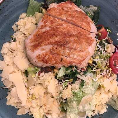 Hans Im GlÜck Burgergrill & Bar