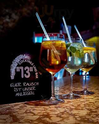 Bar 13