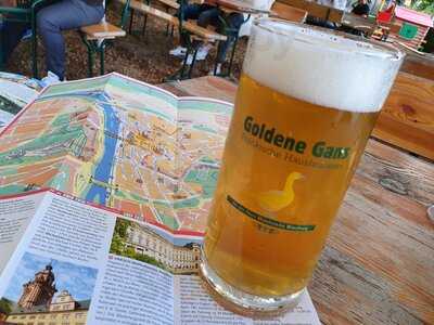 Goldene Gans - Fränkischer Biergarten