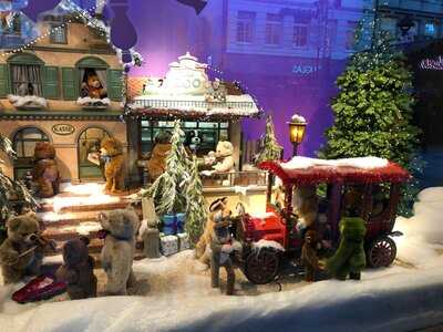 Galeria Kaufhof Munchen Marienplatz