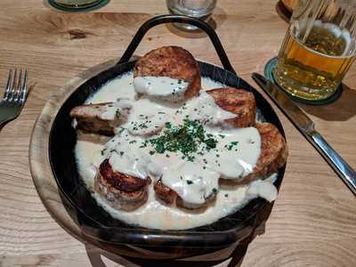 Schwarze Kiste Im Mohrenkönig