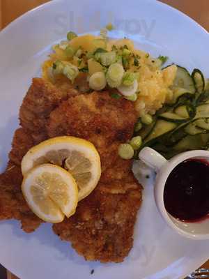 Schwarze Kiste Im Mohrenkönig