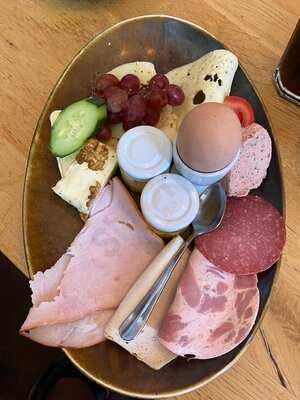 Rosi - Kaffeehaus Und Bar