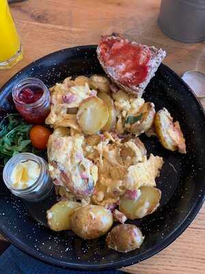 Rosi - Kaffeehaus Und Bar