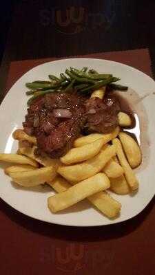 Zu Den Zwei Goldenen Hirschen - Das Kleine Steakhaus