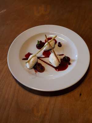 Schloßwirtschaft Heitzenhofen