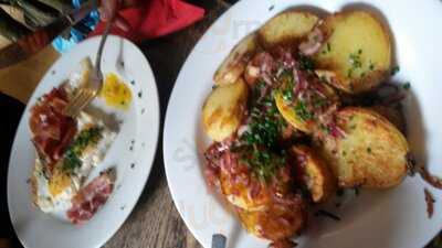 Kaffeehaus Im Thalia Filmtheater