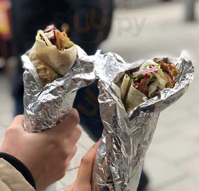 Mustafa's Gemuse Kebab