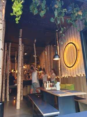 Hans Im GlÜck Burgergrill & Bar