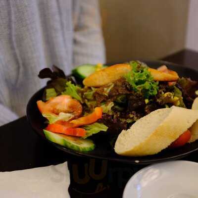 Brown's Coffee Lounge