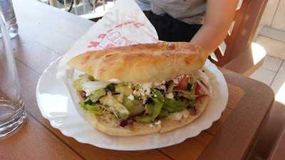 Oskar's Tantuni Food