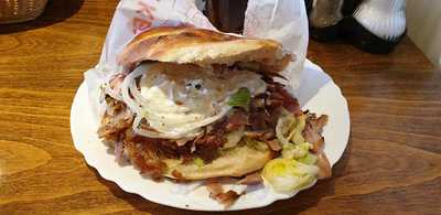 Oskar's Tantuni Food