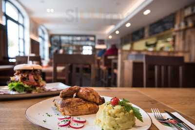 Hannstetter Hof Hähnchen Braterei