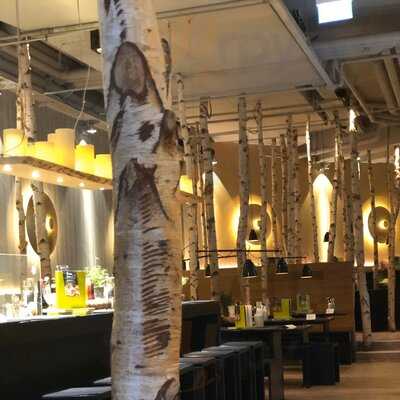 Hans Im GlÜck Burgergrill & Bar