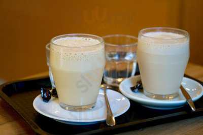 Centrale - Caffe & Vino & Stars