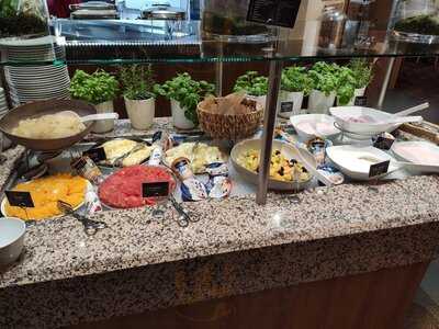 Mövenpick Nürnberg Airport