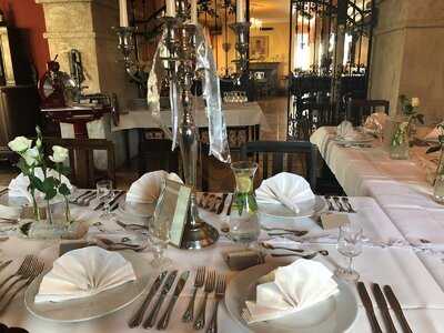 Momenti Italiani Inh.antonio Cunha U. Salvatore Loncao