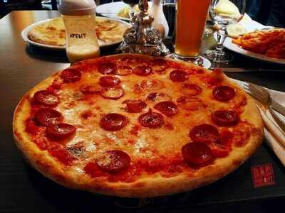 Momenti Italiani Inh.antonio Cunha U. Salvatore Loncao