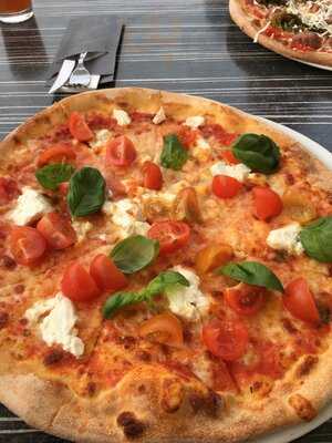 Momenti Italiani Inh.antonio Cunha U. Salvatore Loncao