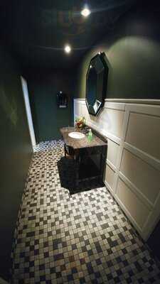 Momenti Italiani Inh.antonio Cunha U. Salvatore Loncao