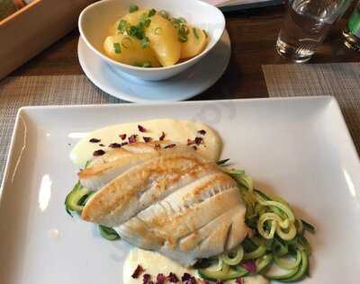 Waldrasthaus Karches