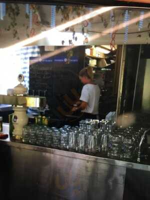 Mini Hofbrauhaus Im Englischen Garten
