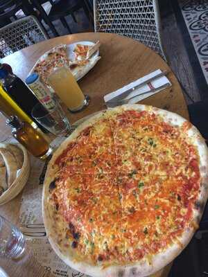 L'osteria München Künstlerhaus