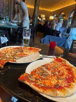 L'osteria München Künstlerhaus