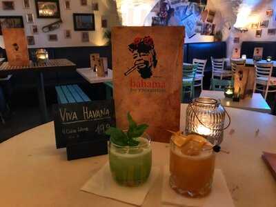 Presidente Bar Argentino / Tapas / Vino