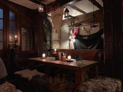 Finyas Taverne In Der Altstadt