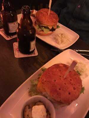 Ca-ba-lu Burger & More