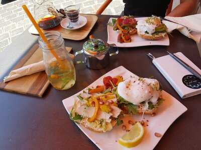 White Bulldog Coffee Roasters