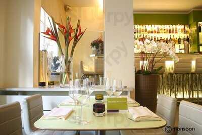 Monsoon Glockenbach Restaurant