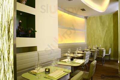 Monsoon Glockenbach Restaurant