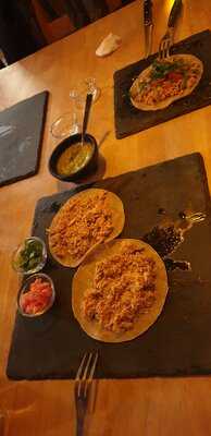 Orale Taqueria Y Bar