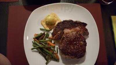 Zu Den Zwei Goldenen Hirschen - Das Kleine Steakhaus