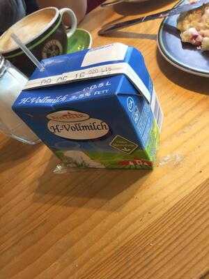 Mueller Bistro & Cafe