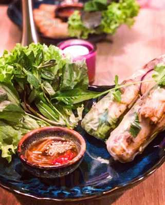 Kempers & Crowd Gastrobar