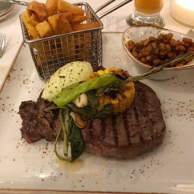 Gutshof Menterschwaige