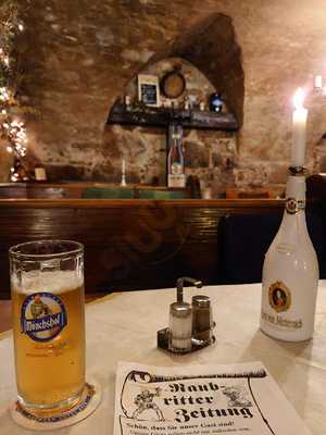 Raubritter Kellerlokal