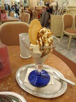 Gelateria-cafè "romantica"