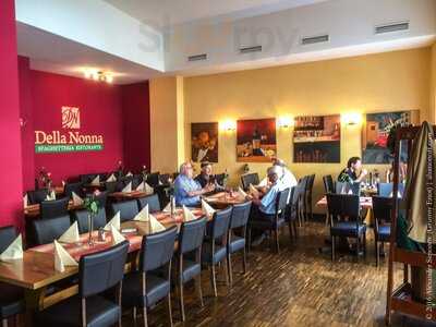 Della Nonna