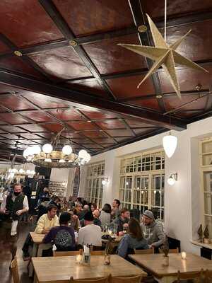 Wirtshaus Maximilian