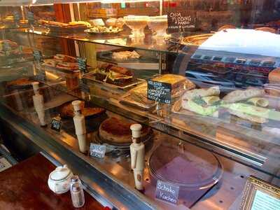 Hoover & Floyd Tages & Abend Bar