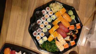 Umeshu - Sushi Bar & Take Away