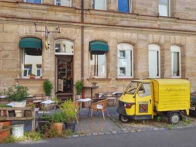 Der Kaffeehausladen In St. Johannis