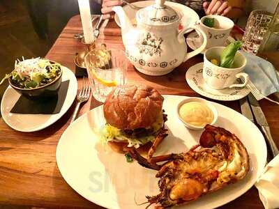 Burger & Lobster Bank
