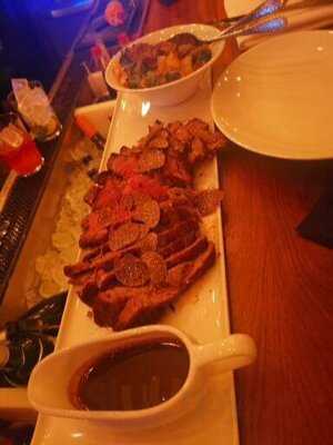 Burger & Lobster Bank